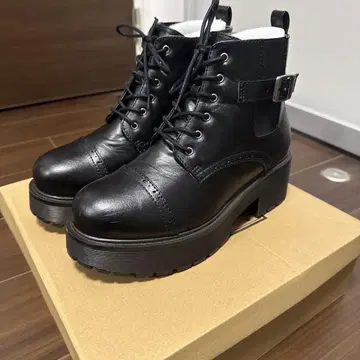 [ YOSUKE/요스케 ] 남성용 통굽 레이스업 숏부츠 27.0cm