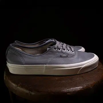 29cm Vans 애너하임 오센틱 44 레더