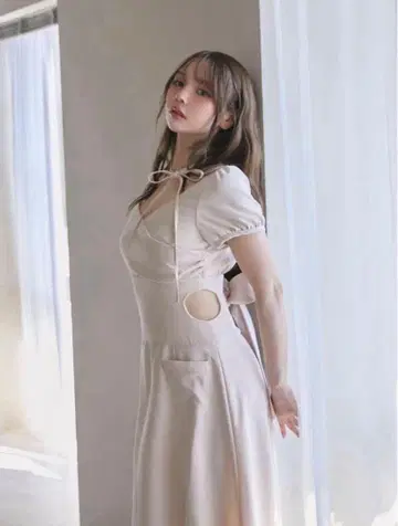 Sara 캐시코르 드레스 andmary 베이지