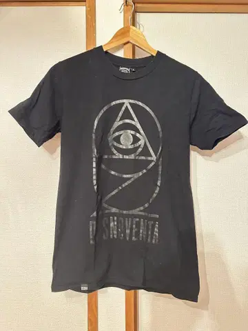 dosnoventa T셔츠 S