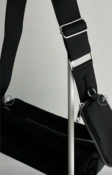wee9s OBENTOU BAG / 미니 파우치 포함 스퀘어 백