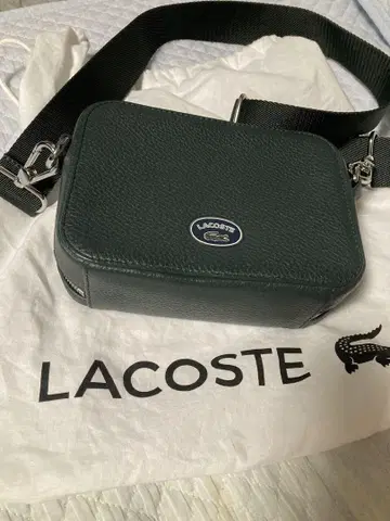 LACOSTE 다크 그린 숄더백