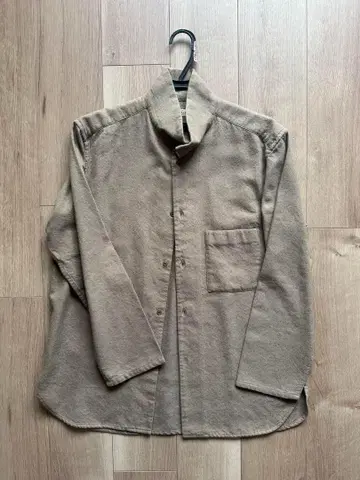 네스트로브 네이비 페스티벌 셔츠