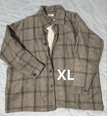 [ 가격 인하 중 ] 그레이 체크 무늬 자켓 XL
