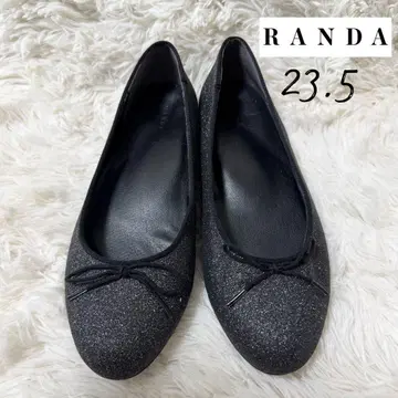 [RANDA] 새상품급 23.5 라메 블랙 플랫 펌프스
