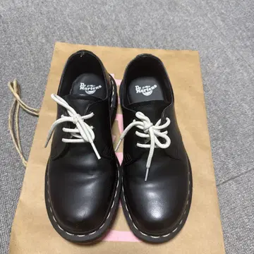 닥터 마틴 블랙 로퍼
