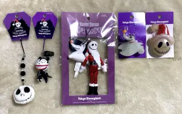 디즈니랜드 나이트메어 비포어 크리스마스 라이팅 배지 외 새상품