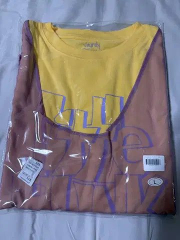 Vaundy Layered T-shirt 'littl e punk'