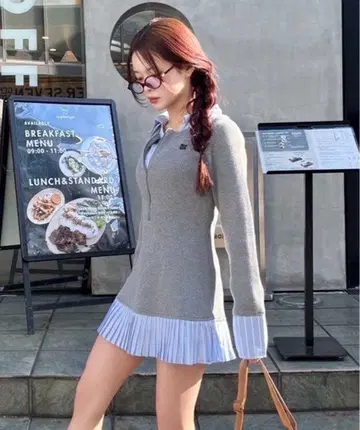 NICE CLAUP 도킹 플리츠 원피스 니트 원피스