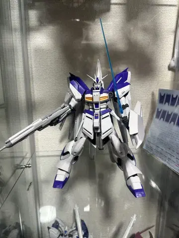 MG 하이뉴 건담 조립 완료