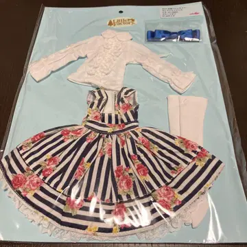 리카짱 캐슬 2016년도 발렌타인 컬렉션 드레스 27cm 블루