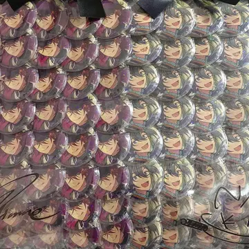 앙스타 아마기 린네 시이나 니키 캔뱃지