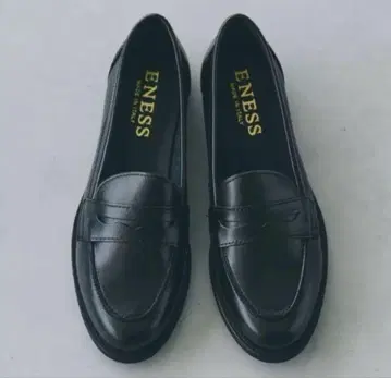 북유럽 생활 잡화점 ENESS / 에네스 / 코인 로퍼 / 블랙