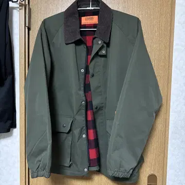 UNIVERSAL OVERALL 올리브 그린 자켓