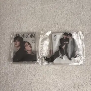 ROIROM 아크릴 스탠드 & 포토 카드 세트