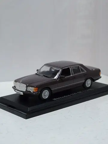 메르세데스 벤츠 500SE 미니카 1/43
