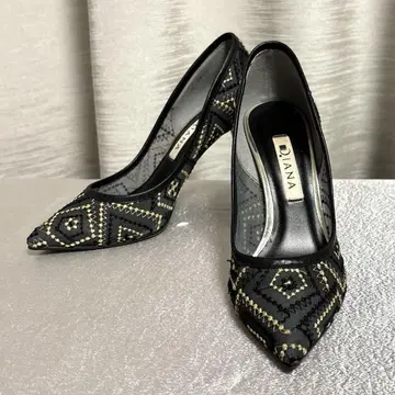DIANA 새상품급 시스루 펌프스 21.5cm 자수