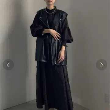 2023 새상품급 KOMON 패턴 볼륨 드레스 M
