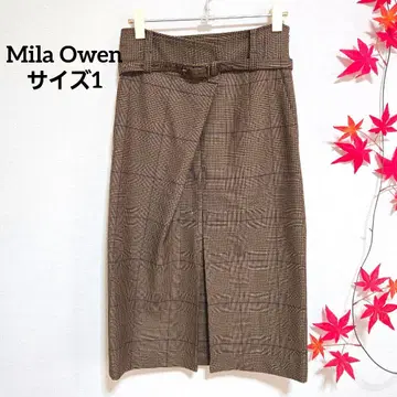 새상품급 Mila Owen (미라 오웬) 허리 턱 디자인 타이트 스커트