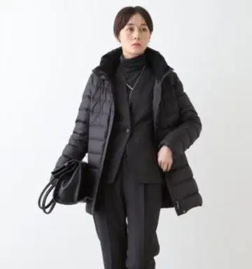 INDIVI [ 세탁 가능 / 발수 ] 미들 기장 워셔블 다운 코트