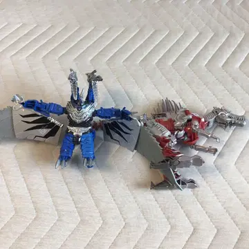 트랜스포머 로스트 에이지 다이노봇