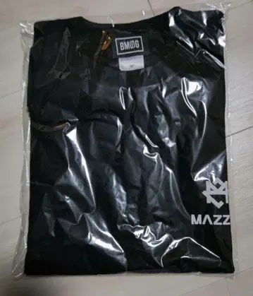 MAZZEL 로고T셔츠 M 사이즈