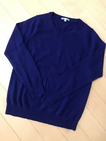 [ 새상품급 ] UNIQLO 캐시미어 100% 크루넥 니트