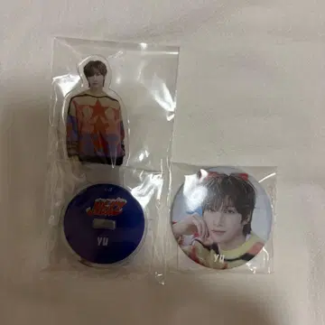NEXZ POPUPSTORE 아크릴 스탠드 캔뱃지