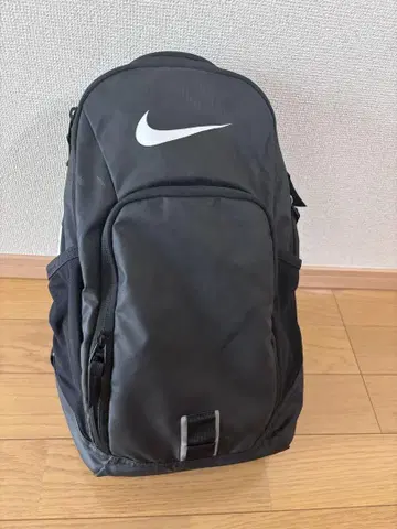 Nike 블랙 백팩
