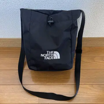 THE NORTH FACE 블랙 숄더백