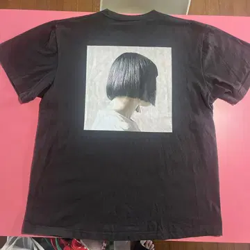 카네코 아야노 요스가 블랙 T셔츠