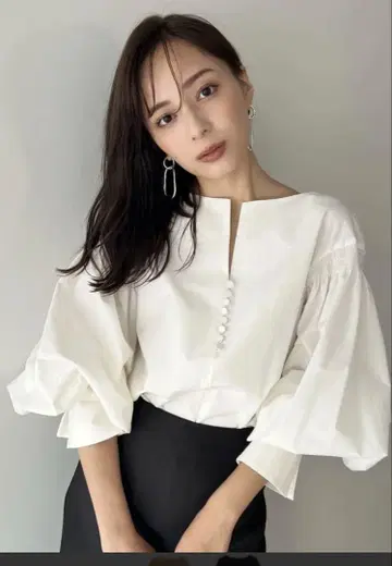anuans 셔링 볼륨 블라우스