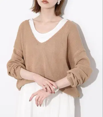 새상품급! 슬로브 이에나 니트 베이지