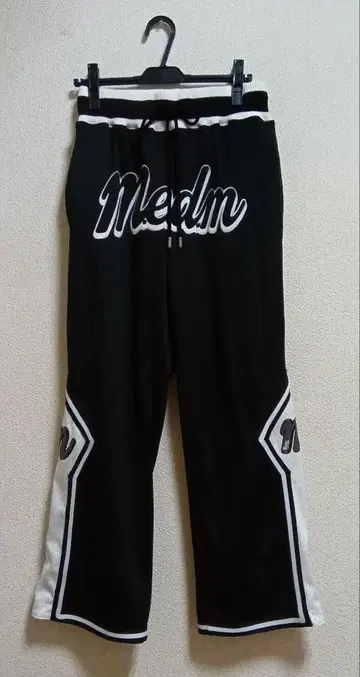 Medm 로고 프린트 스웨트 팬츠 블랙 M