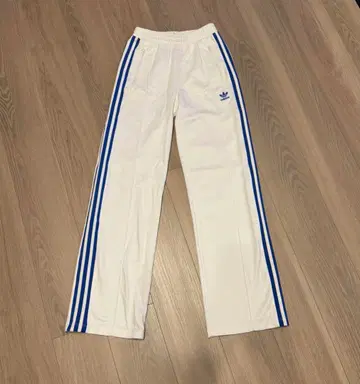 adidas originals 팬츠 저리 미사용 새상품 택 포함