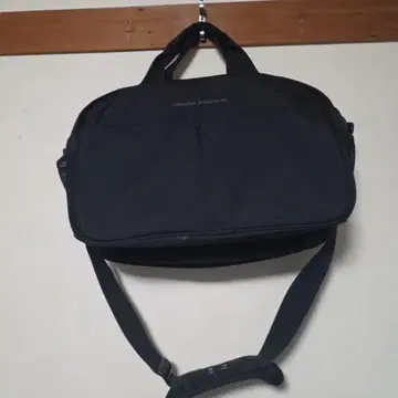 UNDER ARMOUR 숄더백 블랙
