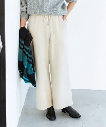 택 포함 새상품 이에나 울 이지 팬츠