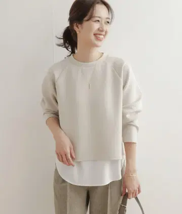 어반 리서치 도어스 종이상자 니트 도킹 레이어드 풀오버