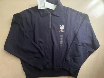 러브브 일본 미입고 디자인 유니클로 하프 지퍼