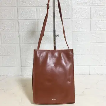 no37513 BEAURE 뷰레 가죽 사선 숄더 백