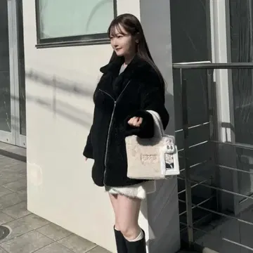 GRL 완판템 BIG 블랙 보아 자켓