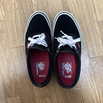 Vans 블랙 스웨이드 스니커즈