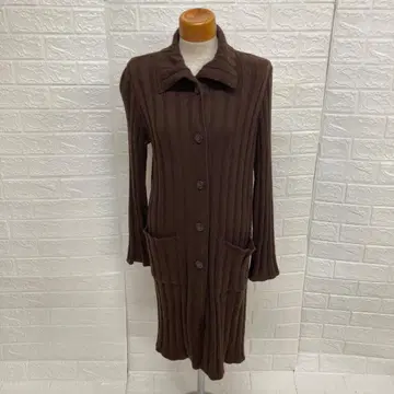 [ 최대 20% 할인 ] 라핀 블랑슈 티셔츠 사이즈: 9