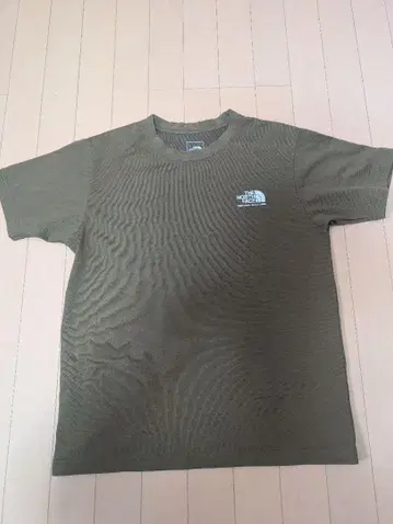THE NORTH FACE 올리브 T셔츠