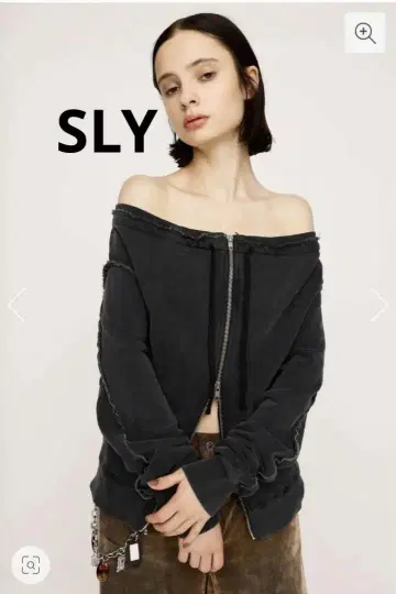 SLY 오프숄더 지퍼 맨투맨 미사용 새상품