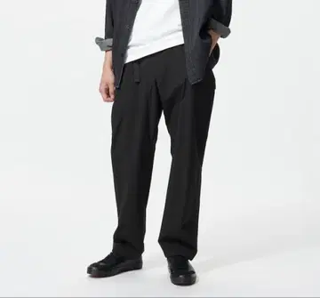 UNIQLO 기어 팬츠 XL 블랙 유니클로 남녀 공용 테이퍼드 팬츠
