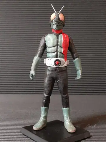 HG 가면라이더 구 1호 개조 리페인트