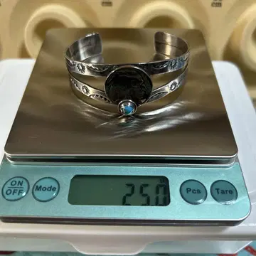 새상품 실버 인디언 코인 터콰이즈 부착 뱅글