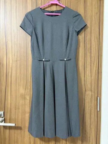 스트로베리 필드 원피스 반팔