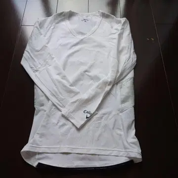 Callaway 화이트 V넥 L 새상품급